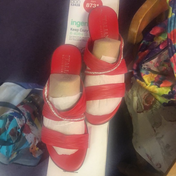 Beautiful Rhinestone Red Leather Women’s Shoes Made in Italy Size 11 - Picture 15 of 17